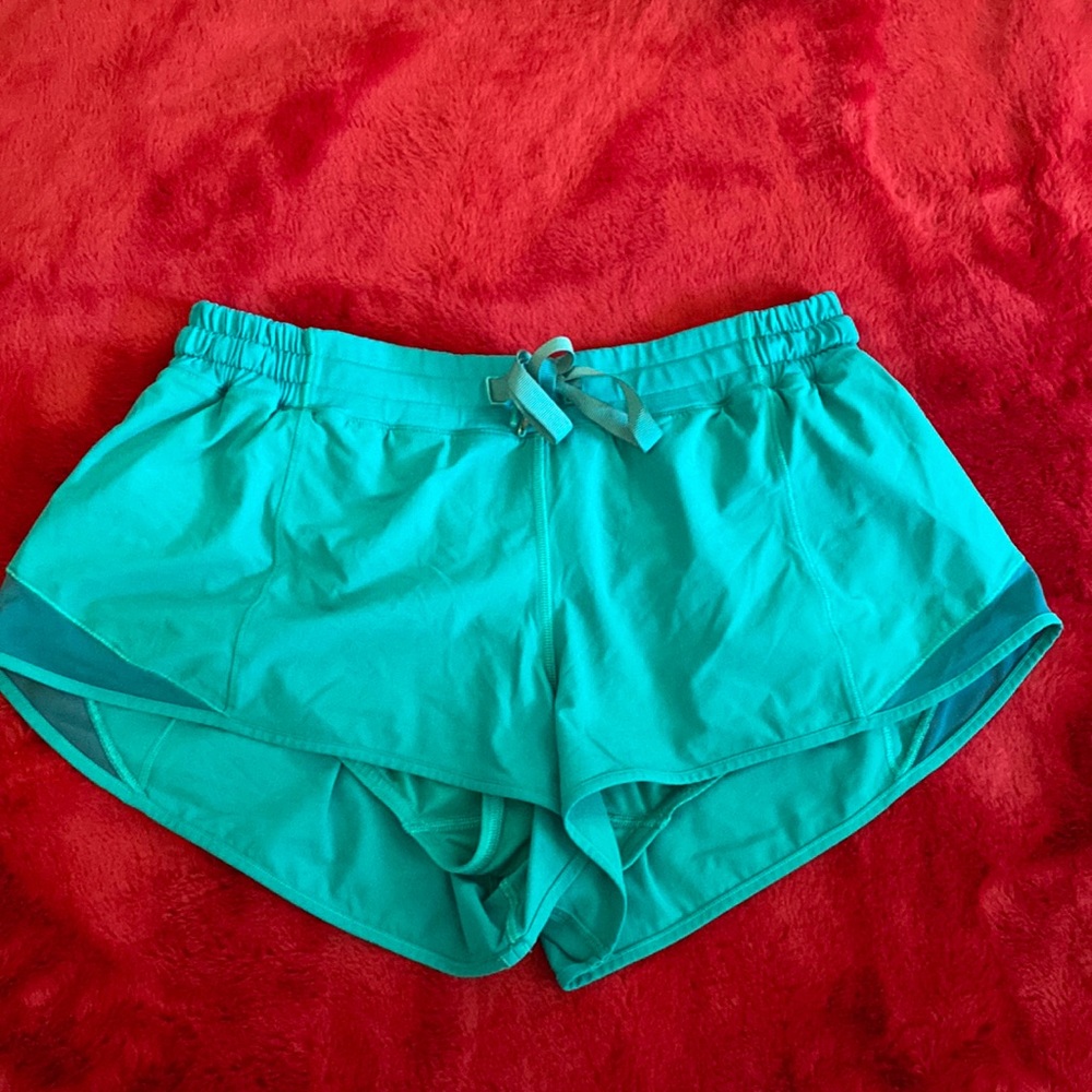 Teal Lululemon ‘hotty totty’ shorts